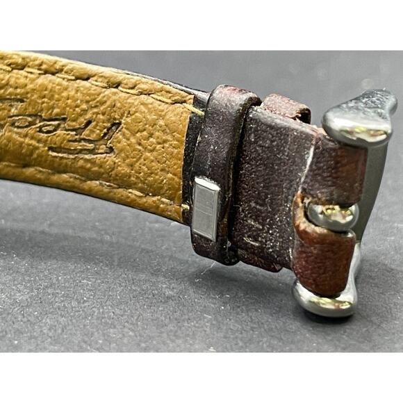 Vtg Freestyle Watch Women Silver Gold Two Tone Brown Leather Band 300 Ft WR main image 8